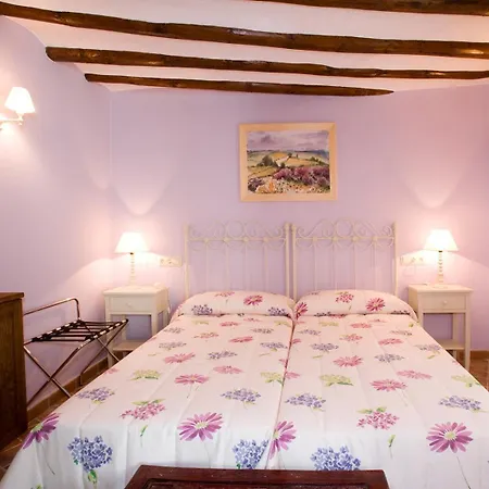 Hotel Rural El Pilaret-3